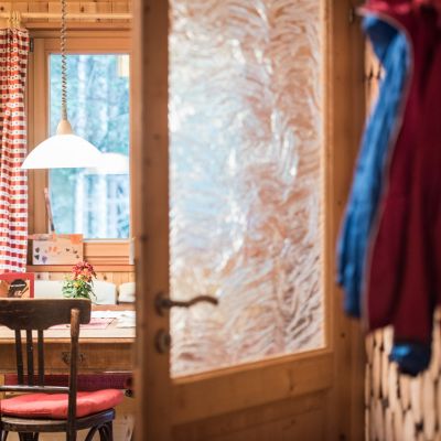 Wald Huette Urlaub  in Tiroler Selbstversorgerhütte 9